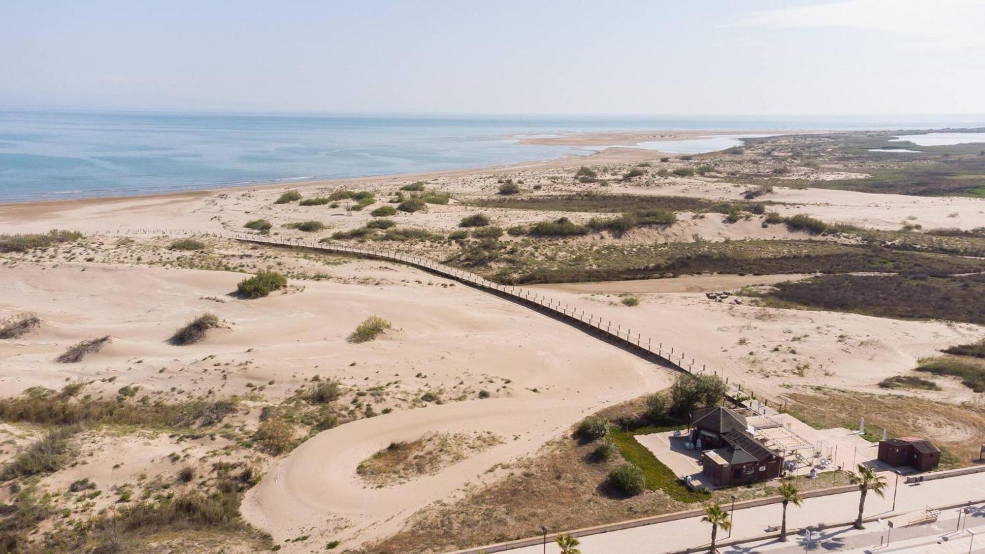 Eusebio - Casa En Riumar Para 4 Personas Y En Primera Linia De Mar - Deltavacaciones Eksteriør billede